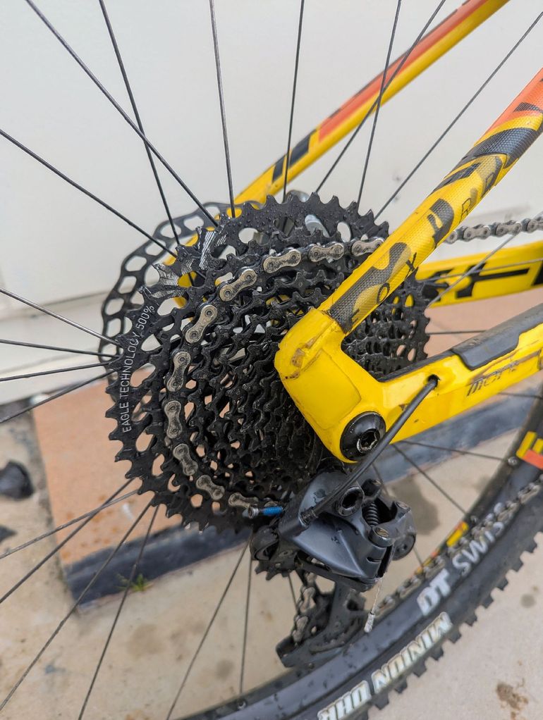 Used Mondraker Foxy Carbon RR 29 2019 2019 Mountainbike, Orange, 29 — image 7 of 15