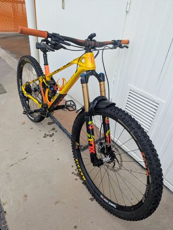 Used Mondraker Foxy Carbon RR 29 2019 2019 Mountainbike, Orange, 29 — image 2 of 15