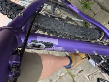 Used Scott Custom Shimano Acera 2019 Mountainbike, Purple — image 6 of 9