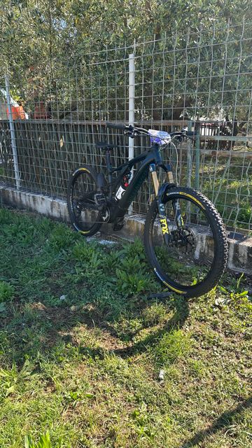 Brugt Specialized Turbo Kenevo Comp 2023 2023 Mountainbike — billede 2 af 3