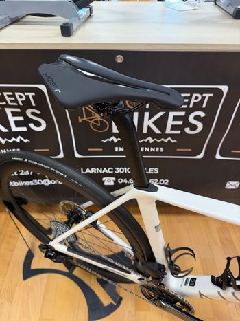 Brugt Aurum Magma SRAM Force eTap AXS 2026 Road & Gravel — billede 3 af 3