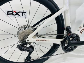 Used Pinarello F7 ULTEGRA Di2 2026 2026 Road & Gravel, White — image 3 of 6