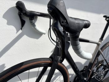 Used CUBE AXIAL WS GTC PRO 2023 2023 Road & Gravel, Black — image 2 of 17