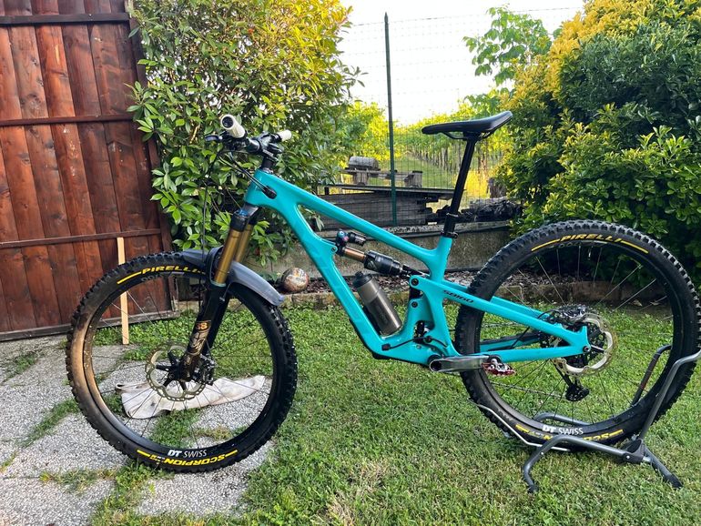 Yeti SB160 C2 2023 2023 Mountainbike de segunda mano, Azul — imagen 1 de 9
