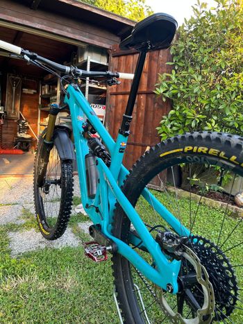 Yeti SB160 C2 2023 2023 Mountainbike de segunda mano, Azul — imagen 8 de 9