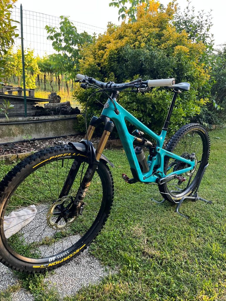 Yeti SB160 C2 2023 2023 Mountainbike de segunda mano, Azul — imagen 2 de 9