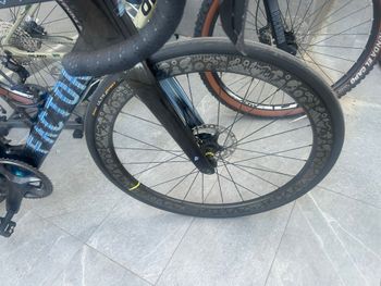 Brugt Factor Ostro Shimano Ultegra Di2 2023 Road & Gravel — billede 4 af 7