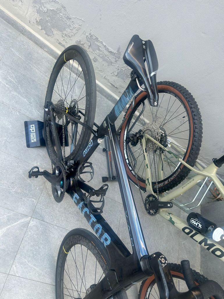 Brugt Factor Ostro Shimano Ultegra Di2 2023 Road & Gravel — billede 3 af 7