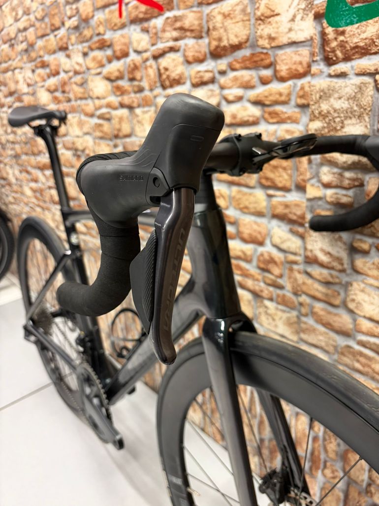 Used Specialized Tarmac SL7 Pro - Ultegra Di2 2023 2023 Road & Gravel, Black — image 4 of 15
