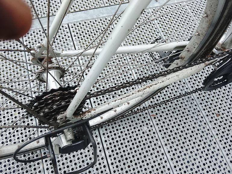 Used Peugeot Custom Other 1991 Road & Gravel, White — image 5 of 6