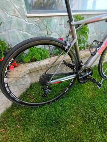 Used BMC teammachine SLR02 2017 2017 Road & Gravel, Light Gray — image 4 of 9