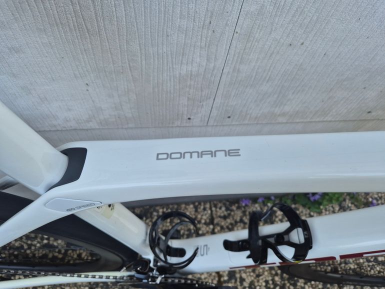 Used Trek Domane Shimano Ultegra 2021 Road & Gravel, White — image 5 of 6