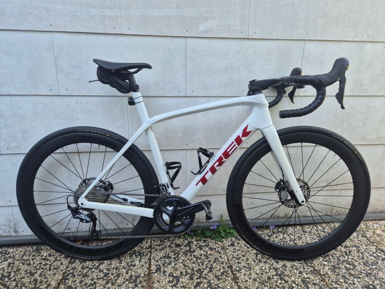 Used Trek Domane Shimano Ultegra 2021 Road & Gravel, White — image 1 of 6