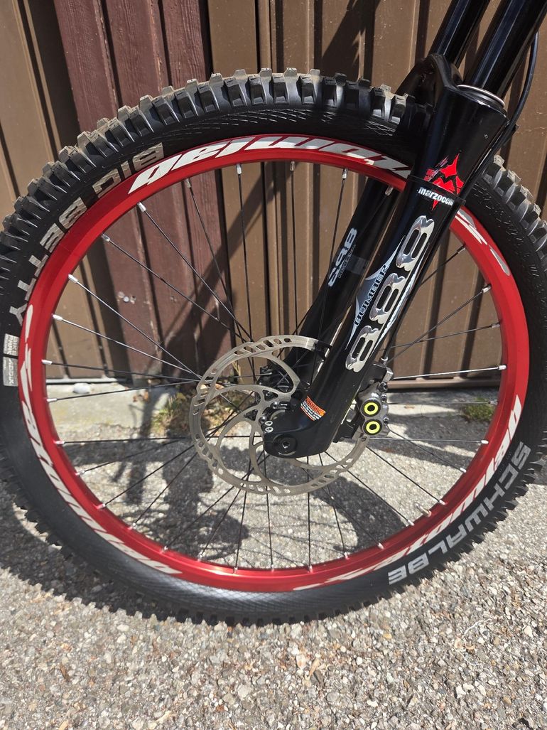 Kona Stinky Shimano Deore XT 2007 Mountainbike d'occasion — image 11 sur 13