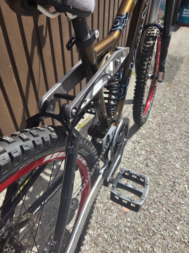 Kona Stinky Shimano Deore XT 2007 Mountainbike d'occasion — image 4 sur 13