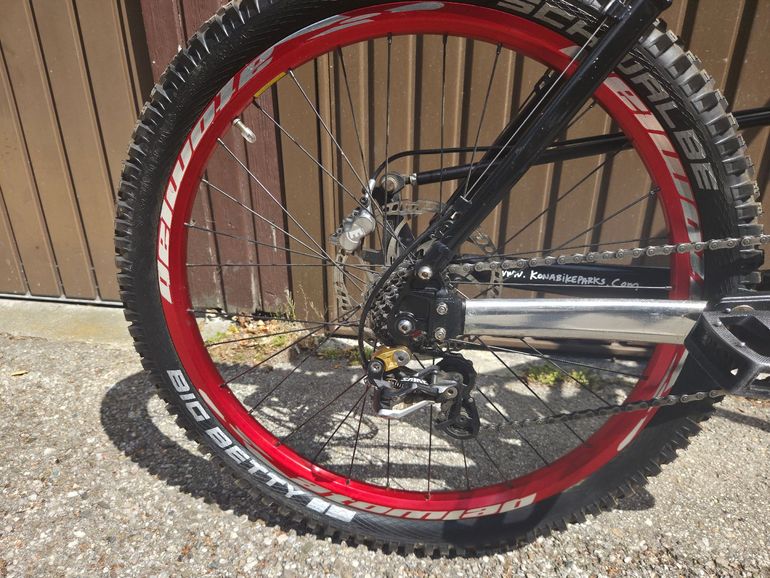 Kona Stinky Shimano Deore XT 2007 Mountainbike d'occasion — image 5 sur 13