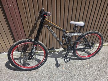 Kona Stinky Shimano Deore XT 2007 Mountainbike d'occasion — image 13 sur 13