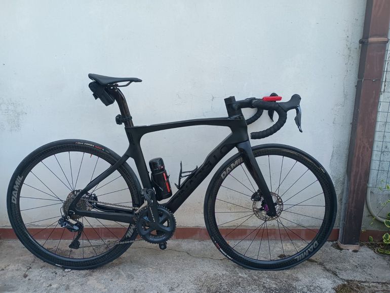 Pinarello Prince Disc Ultegra Di2 Bike w/Alloy wheels 2021 2021 Road & Gravel d'occasion — image 1 sur 7