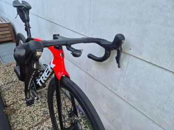 Used Trek Émonda SL 6 Disc Pro 2021 2021 Road & Gravel, Black — image 7 of 7