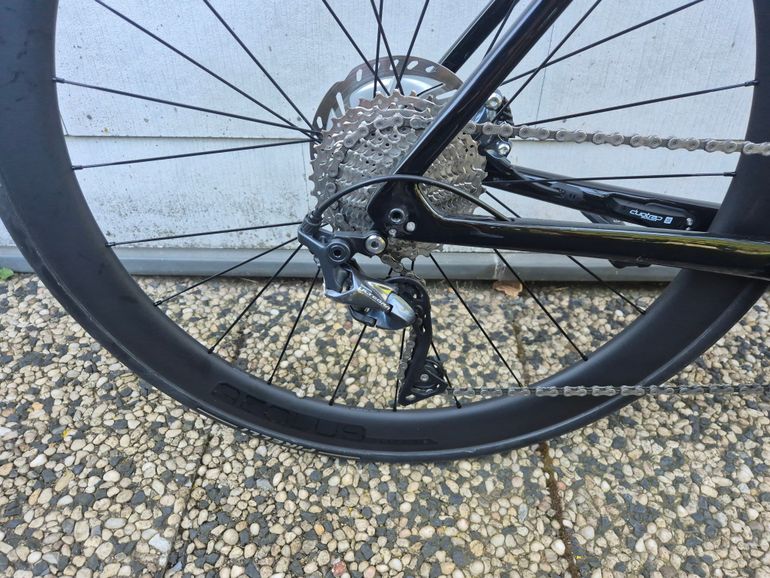 Used Trek Émonda SL 6 Disc Pro 2021 2021 Road & Gravel, Black — image 4 of 7