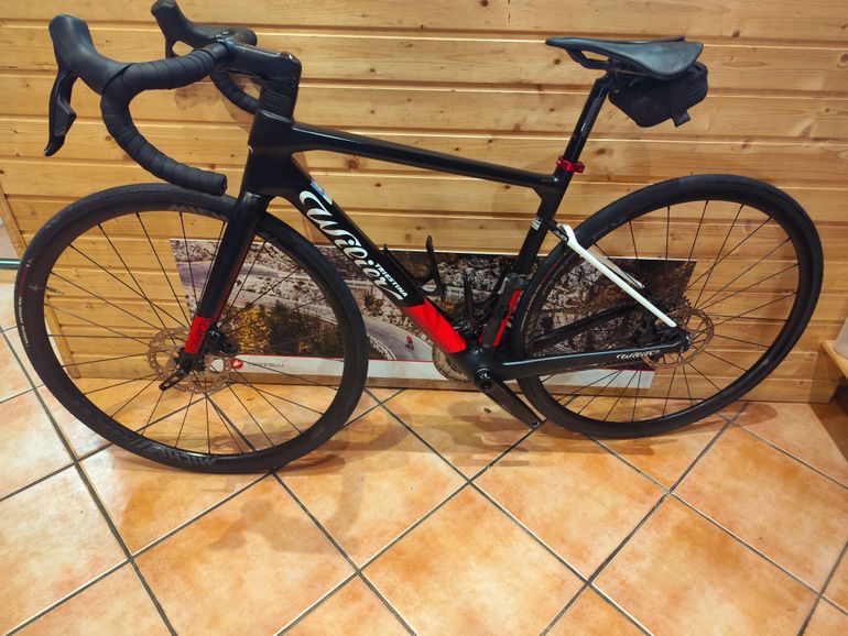Brugt Wilier Garda SRAM RIVAL AXS E1 2x12 2025 2025 Road & Gravel — billede 1 af 11