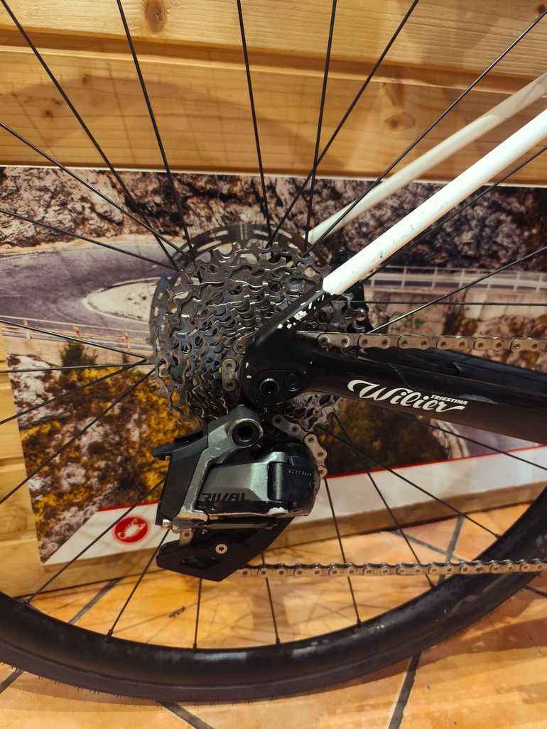 Brugt Wilier Garda SRAM RIVAL AXS E1 2x12 2025 2025 Road & Gravel — billede 6 af 11