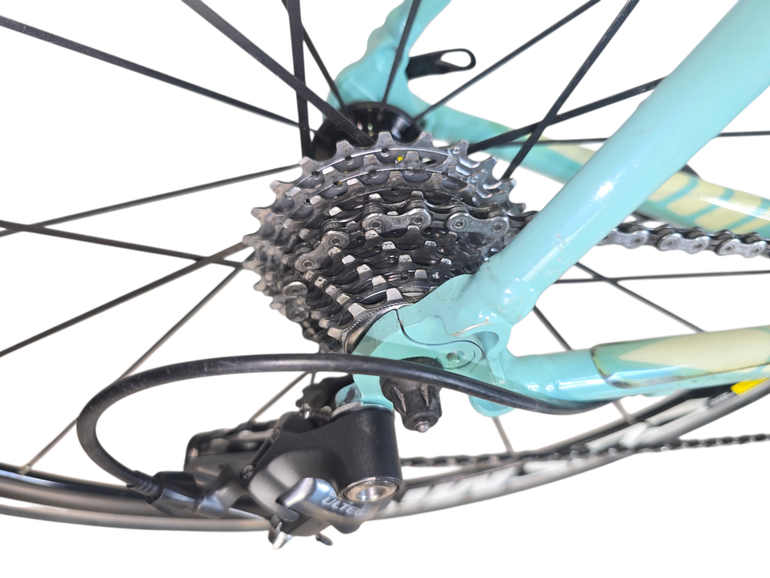 Used Bianchi D2 Crono Reparto Corse 2010 Road & Gravel, Green — image 28 of 29