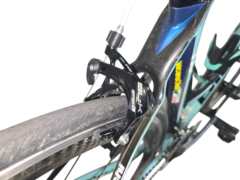 Used Bianchi Oltre XR3 Dura Ace Mix 2018 2018 Road & Gravel, Green — image 29 of 36