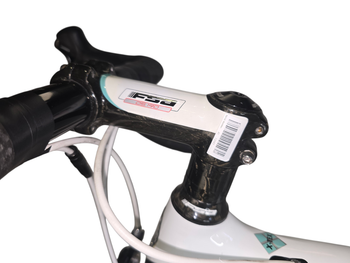 Used Bianchi Oltre XR3 Dura Ace Mix 2018 2018 Road & Gravel, Green — image 4 of 36