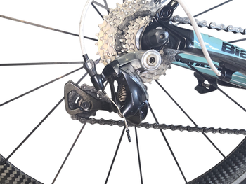 Used Bianchi Oltre XR3 Dura Ace Mix 2018 2018 Road & Gravel, Green — image 34 of 36