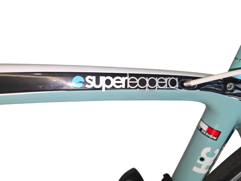 Used Bianchi Oltre XR3 Dura Ace Mix 2018 2018 Road & Gravel, Green — image 8 of 36