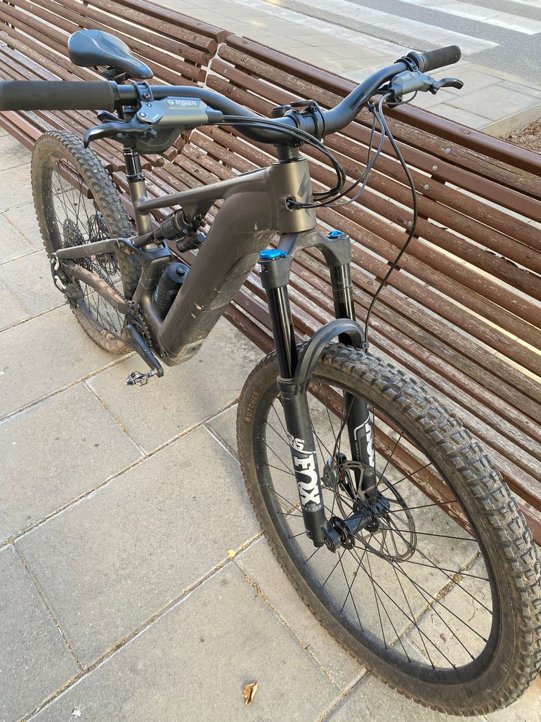 Used Specialized Turbo Levo 4 Comp Alloy 2026 2026 Mountainbike, Light Gray — image 2 of 4