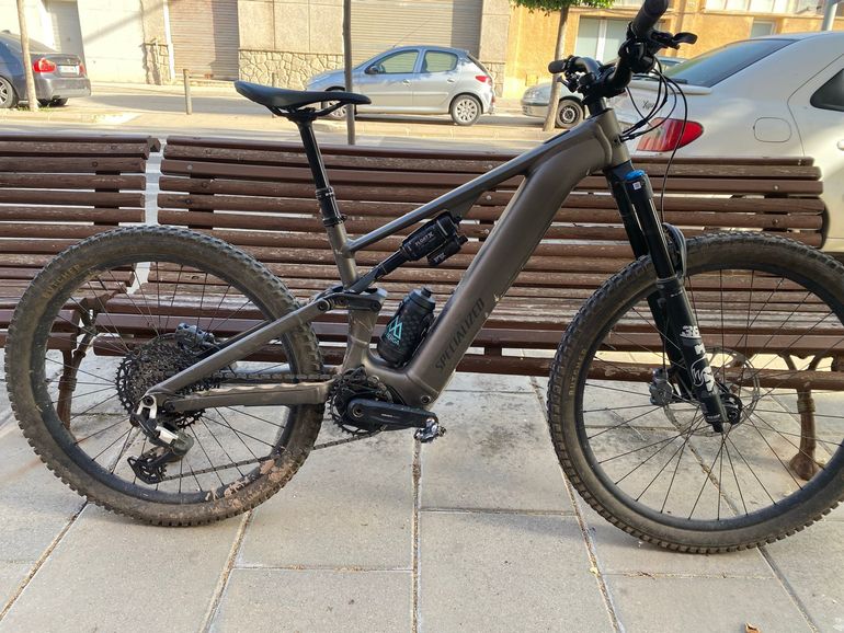 Used Specialized Turbo Levo 4 Comp Alloy 2026 2026 Mountainbike, Light Gray — image 1 of 4