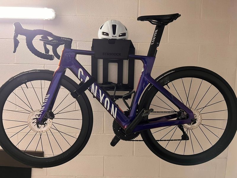 Tweedehands Canyon Aeroad CFR Di2 2024 Frameset 2024 Road & Gravel
