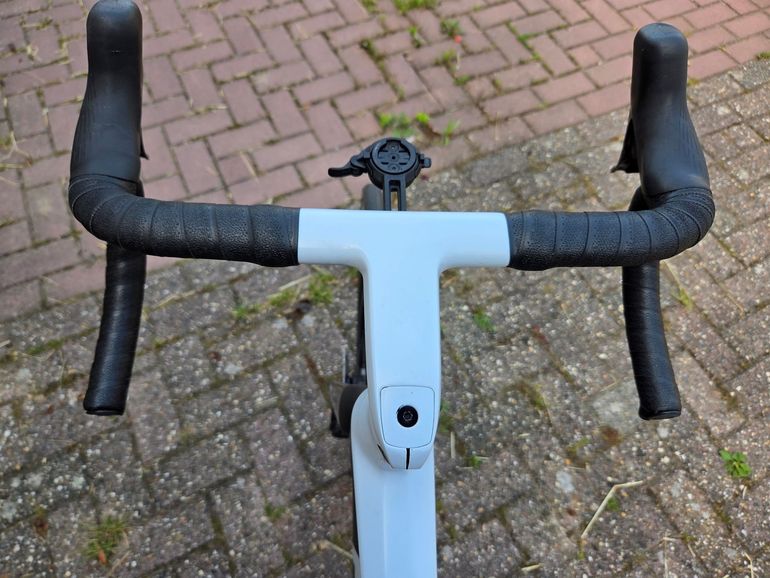 Brugt BMC Teammachine SLR 01 TWO 2024 2024 Road & Gravel — billede 6 af 8
