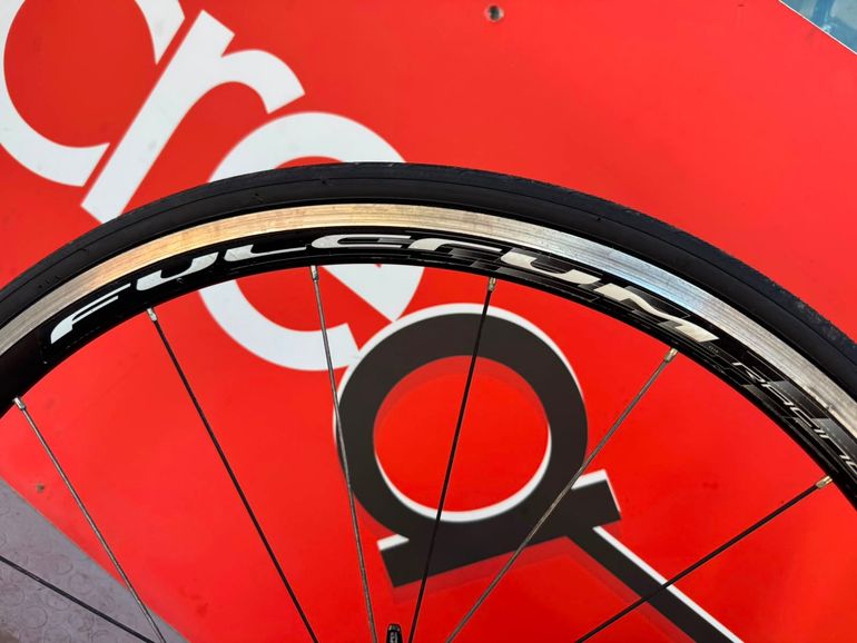 Pinarello RAZHA K 2015 2015 Road & Gravel d'occasion — image 14 sur 15