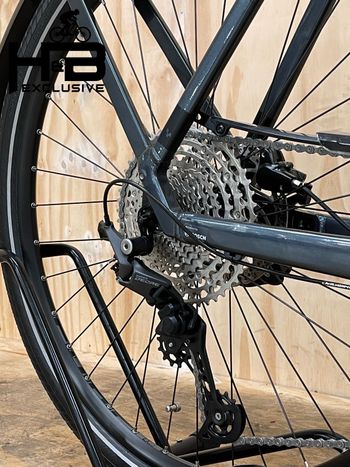 Used CUBE Touring Hybrid Pro 500 Allroad Shimano Deore 2022 Urban, Light Gray — image 14 of 15