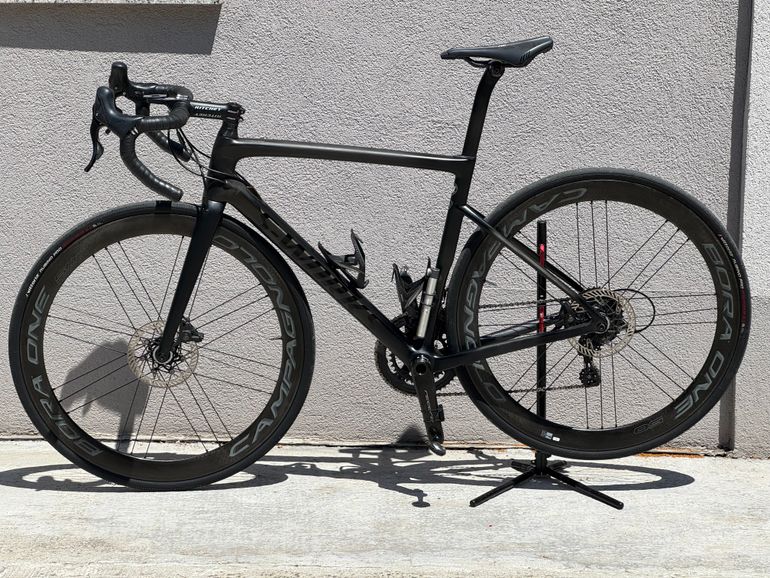 Used Specialized S-WORKS Tarmac SL6 Campagnolo Record 12s 2020 Road & Gravel, Black — image 10 of 17