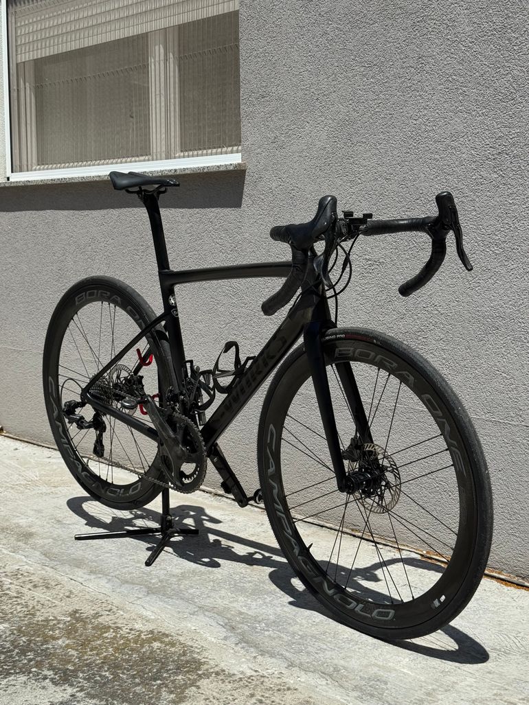 Used Specialized S-WORKS Tarmac SL6 Campagnolo Record 12s 2020 Road & Gravel, Black — image 2 of 17