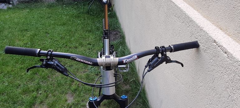 Used YT Industries CAPRA Pro Race 29 2020 2020 Mountainbike, Light Gray, 29 — image 3 of 3