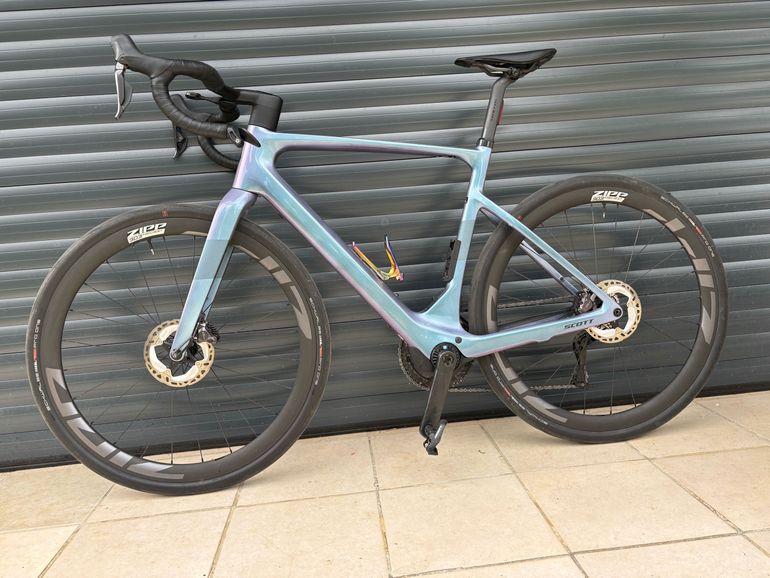 Scott Solace Gravel eRIDE 10 2025 2025 Road & Gravel d'occasion — image 2 sur 3