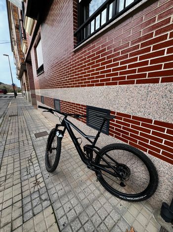 Używany CUBE STEREO 150 C:62 SL 29 2019 2019 Mountainbike — zdjęcie 3 z 5