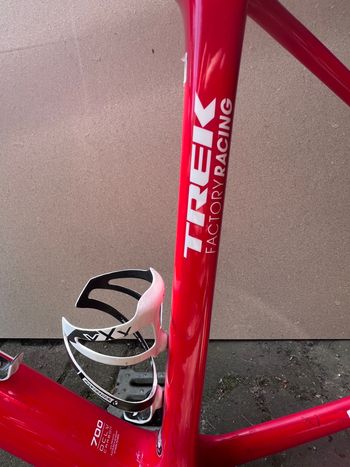 Used Trek Émonda SLR 7 Disc 2020 Frameset 2020 Road & Gravel, Red — image 12 of 12