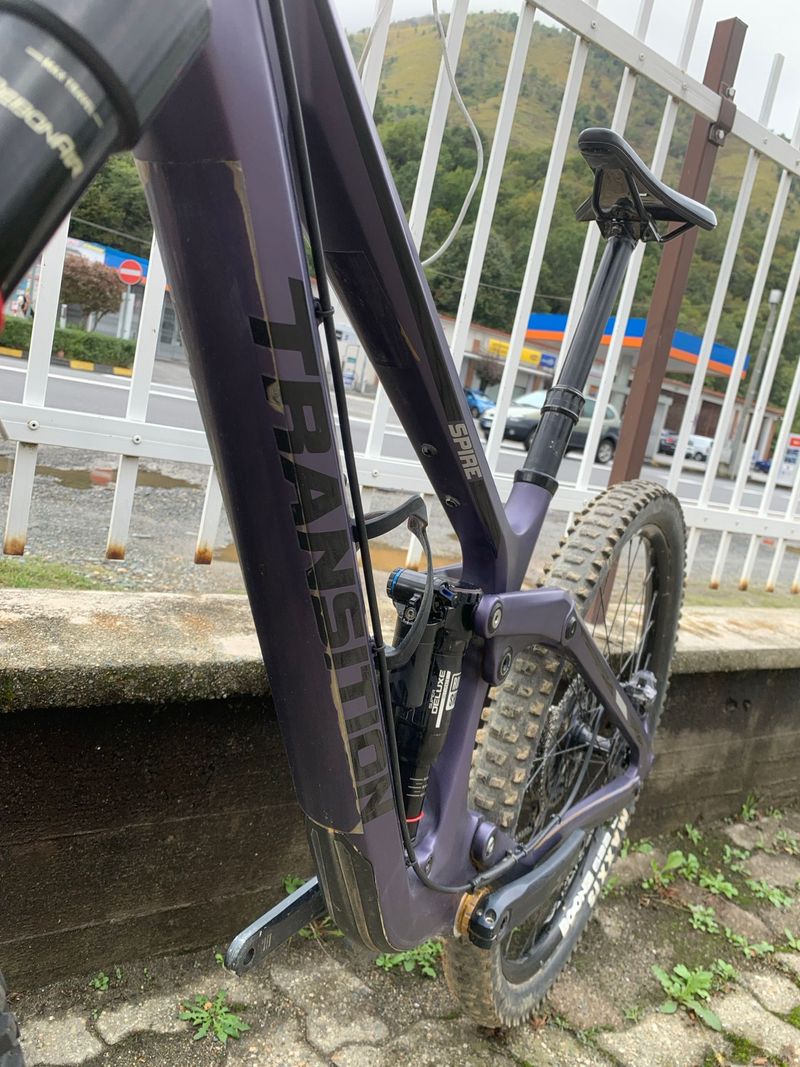 Used Transition Spire Shimano Deore XT 2022 Mountainbike, Purple — image 5 of 5