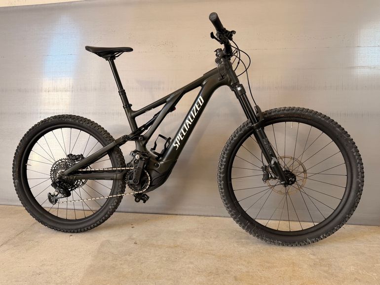 Used Specialized Turbo Levo 3 Comp Alloy 2025 2025 Mountainbike, Black, 29, 27.5 — image 2 of 5