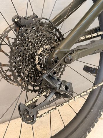 Used Specialized Turbo Levo 3 Comp Alloy 2025 2025 Mountainbike, Black, 29, 27.5 — image 3 of 5