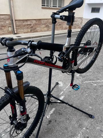 Gebrauchtes Mondraker Superfoxy Carbon RR 2021 2021 Mountainbike, Hellgrau, 29 — Bild 12 von 15