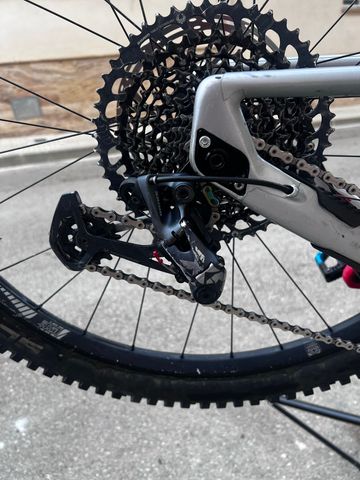 Gebrauchtes Mondraker Superfoxy Carbon RR 2021 2021 Mountainbike, Hellgrau, 29 — Bild 6 von 15