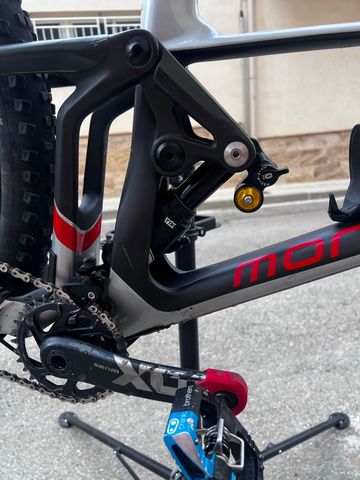 Gebrauchtes Mondraker Superfoxy Carbon RR 2021 2021 Mountainbike, Hellgrau, 29 — Bild 2 von 15