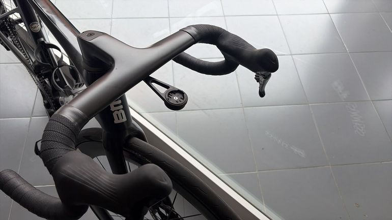 BMC Teammachine Shimano Dura Ace Di2 2022 Road & Gravel usato, Nero — immagine 8 di 12
